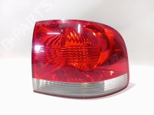 Høyre baklys VW TOUAREG (7LA, 7L6, 7L7) [2002-2013]  28950624