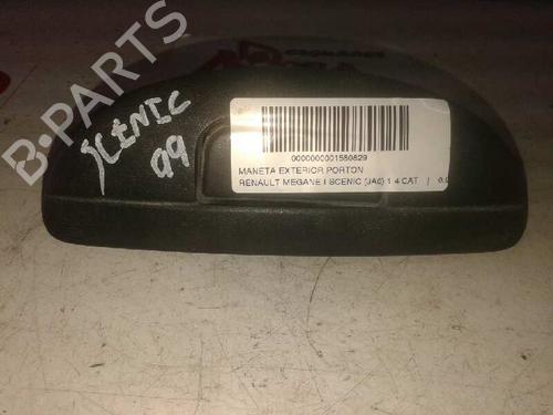 Puxador da tampa da mala RENAULT MEGANE Scenic (JA0/1_) 1.4 i (JA0E) (75 hp) 30369132