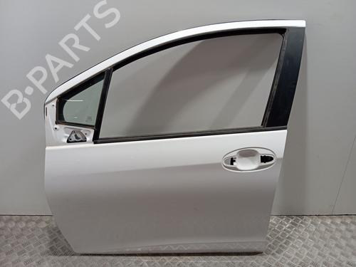 Used Left front door TOYOTA YARIS (_P13_) [2010-2020]  26128421