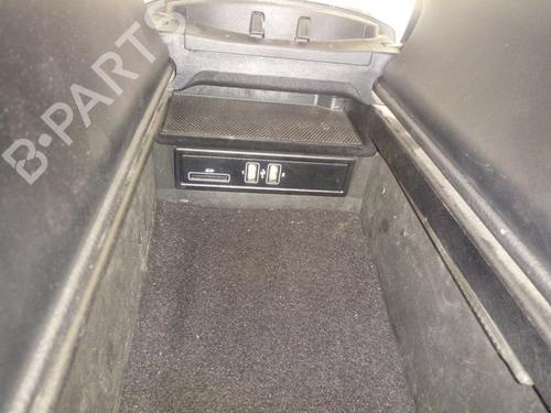 Armrest / Center console MERCEDES-BENZ C-CLASS (W205) C 220 BlueTEC / d (205.002, 205.004) | BP17986871I20 