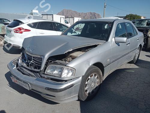 Used Parts MERCEDES-BENZ C-CLASS (W202) C 250 Turbo-D (202.128) 4945741
