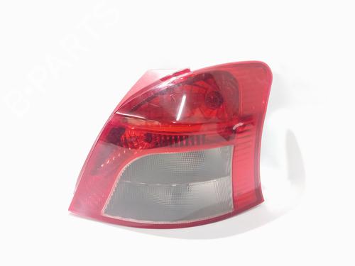 Used Right taillight Right taillight TOYOTA YARIS (_P9_) 1.3 VVT-i (SCP90_, SCP90R) (87 hp) 33203347 33203347
