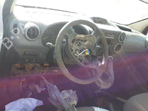 Right front steering knuckle PEUGEOT PARTNER Tepee  | BP13648300M26 