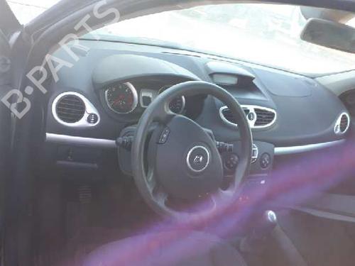 Right front fenders RENAULT CLIO III (BR0/1, CR0/1) 1.5 dCi (BR17, CR17) | BP12839460C42 