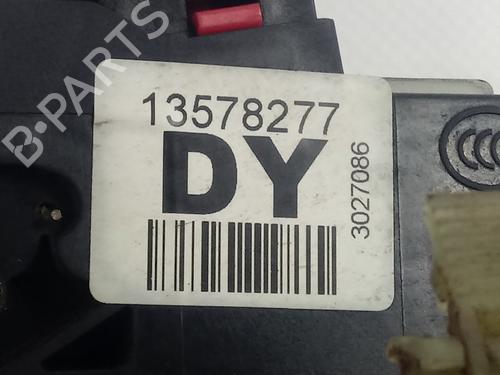 Front right lock CHEVROLET ORLANDO (J309) 2.0 D | BP19019614C97