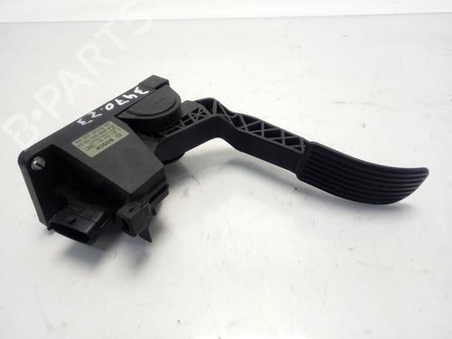 Used Pedal MERCEDES-BENZ VITO / MIXTO Van (W639) 109 CDI (639.601, 639.603, 639.605) (88 hp) 15248805