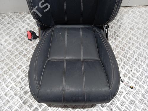 Right front seat LAND ROVER RANGE ROVER VELAR (L560) 3.0 D300 SDV6 4x4 | BP40105093C16 - Image 2