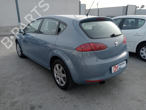 Right headlight SEAT LEON (1P1) 2.0 TDI 16V | BP33540683C29  - Image 7