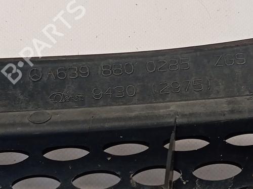 Grille MERCEDES-BENZ VIANO (W639)  | BP29428938C40 
