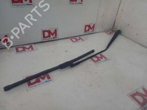 Used Front windshield wiper arm VW POLO IV (9N_, 9A_) [2001-2014]  30371373