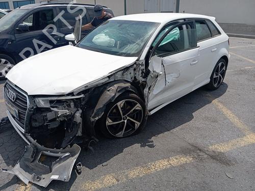 Steering wheel AUDI A3 Sportback (8VA, 8VF) 35 TDI | BP22611470C49