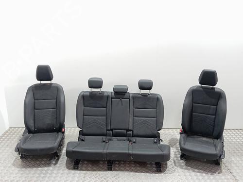 Used Seats set BMW X1 (U11) sDrive 20 i (150 hp) 29536325