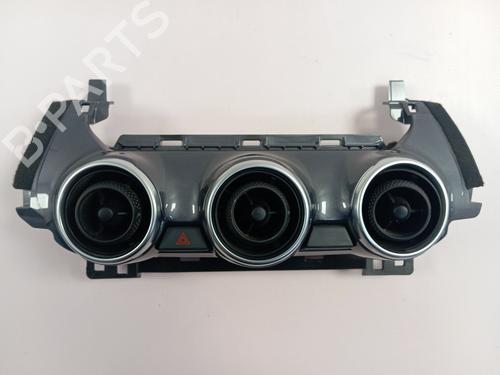 air-vent-nissan-juke-f16_-2019-36296758 main image
