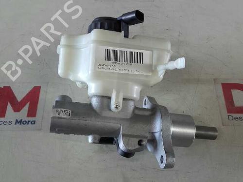 Used Brake master cylinder AUDI Q3 (8UB, 8UG) [2011-2020]  12935709