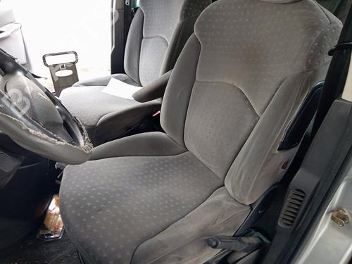 Fuse box PEUGEOT 807 (EB_)  | BP22334718E1 