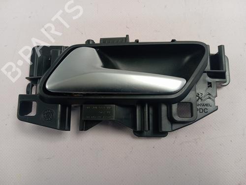 Venstre bagtil invendig håndtag PEUGEOT 208 II (UB_, UP_, UW_, UJ_) [2019-2025]  30754857