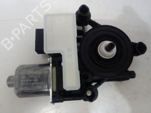 Left front window motor AUDI Q2 (GAB, GAG) 1.6 TDI | BP12674715E21 