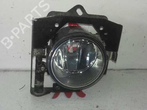 Used Left front fog light MITSUBISHI OUTLANDER I (CU_W) [2001-2008]  12935271