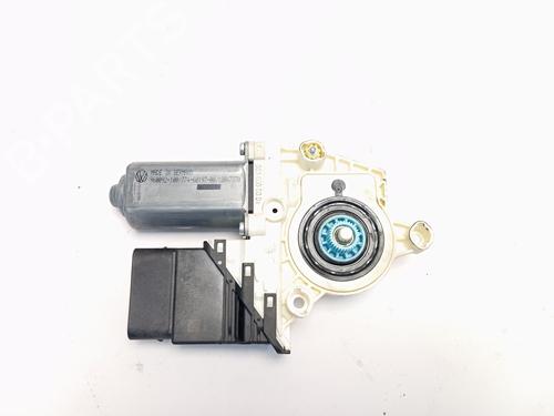 Rudehejsemotor bagstkærm højre VW PASSAT B6 (3C2) [2005-2010]  25933755