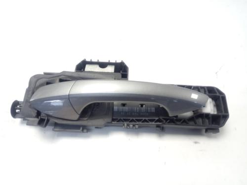 Rear left exterior door handle MERCEDES-BENZ GLA-CLASS (X156) GLA 200 CDI / d (156.908) A2047601634 |
