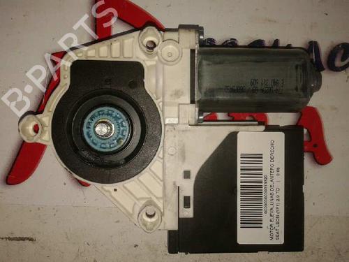 Used Right front window motor SEAT LEON (1P1) 2.0 TDI (140 hp) 12834139
