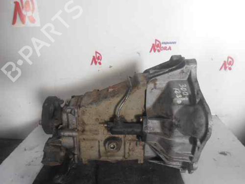 Gearbox MERCEDES-BENZ 123 Saloon (W123) 300 D (123.130) | BP12634984M3