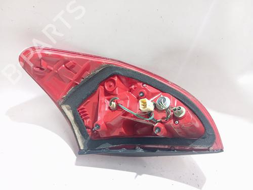 Feu arrière gauche TOYOTA RAV 4 III (_A3_) | BP30914383C34