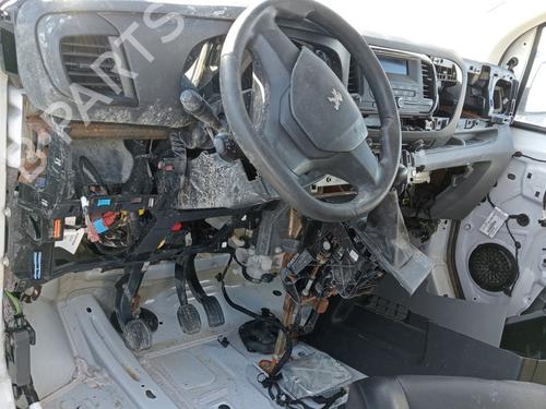 Air filter box PEUGEOT EXPERT Van (VF3A_, VF3U_, VF3X_)  | BP17144396M87 