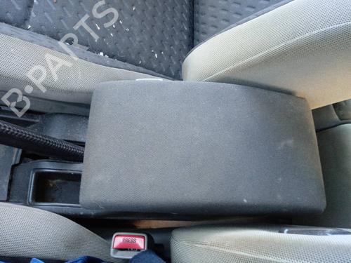 Used Armrest / Center console NISSAN X-TRAIL I (T30) [2001-2013]  19514774
