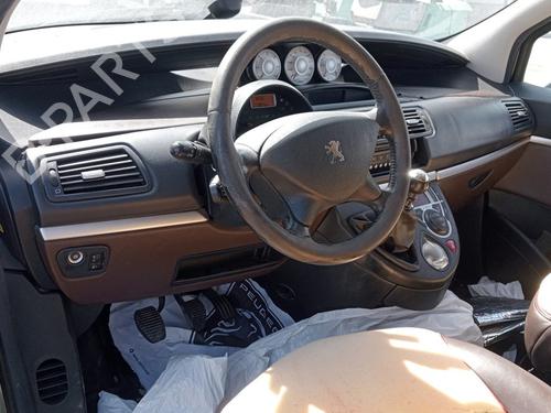 Right headlight PEUGEOT 807 (EB_) 2.0 HDI | BP26187396C29 