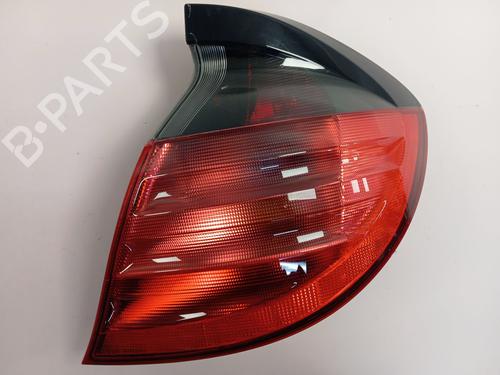 Used Right taillight Right taillight MERCEDES-BENZ C-CLASS (W203) C 200 Kompressor (203.042) (163 hp) 34194536 34194536
