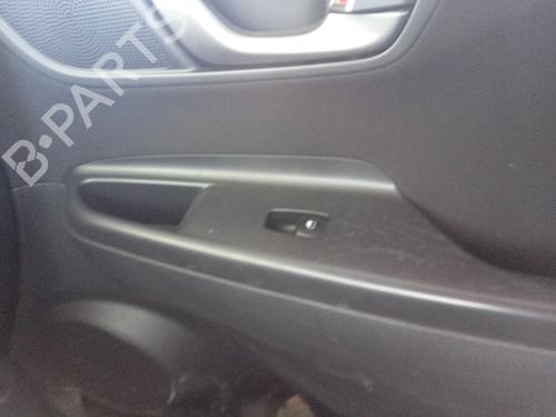 Used Right front window switch HYUNDAI KONA (OS, OSE, OSI) 1.0 T-GDi (120 hp) 15679783