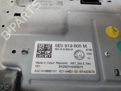 Display monitor SKODA OCTAVIA III (5E3, NL3, NR3) 2.0 TDI | BP12667098C48 