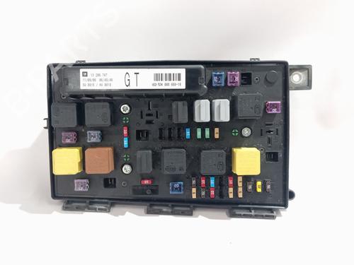 fuse-box-opel-astra-h-a04-2004-2005-2006-2007-2008-2009-2010-2011-2012-2013-2014-34445186 main image