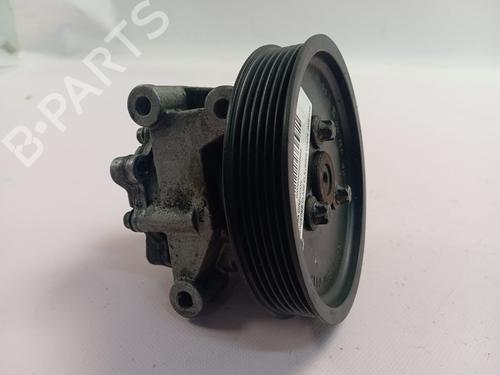 Used Steering pump MERCEDES-BENZ CLK (C209) [2002-2010]  26711328