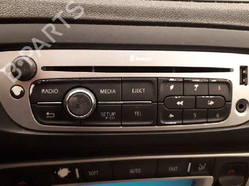 Used Radio RENAULT SCÉNIC III (JZ0/1_) [2008-2016]  12668782