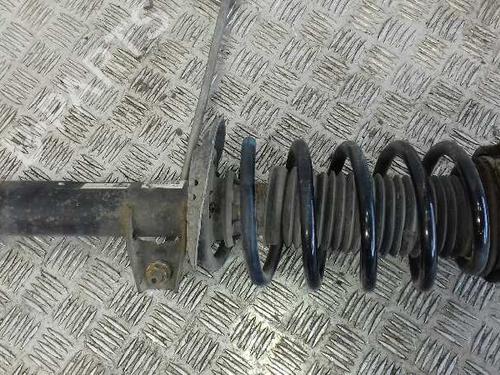 Left front shock absorber VW CADDY III Box Body/MPV (2KA, 2KH, 2CA, 2CH) 1.6 TDI | BP18490385M16 