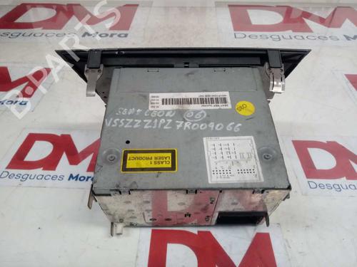 Radio SEAT LEON (1P1) 1.9 TDI | BP13695822E6 