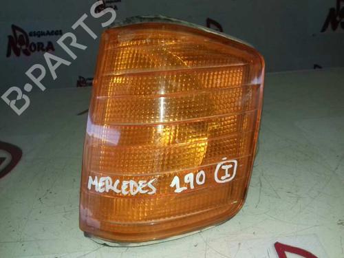 Used Left front indicator MERCEDES-BENZ 190 (W201) E 1.8 (201.018) (109 hp) 18466720