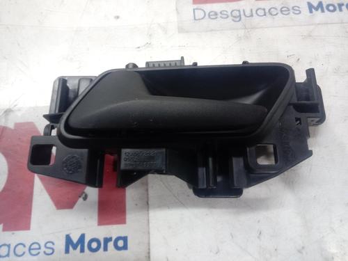 Poignée intérieure avant gauche PEUGEOT RIFTER [2018-2025]  12841862