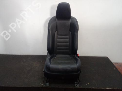Used Right front seat Right front seat LEXUS RX (_L1_) 450h AWD (GYL15_) (249 hp) 40103481 40103481