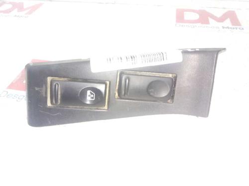 Used Right front window switch NISSAN INTERSTAR Van (X70) dCi 115 (115 hp) 30371273