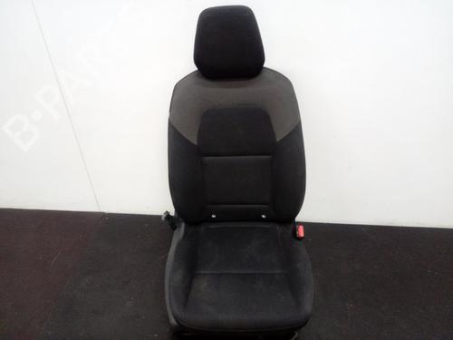 Stoel rechts voor RENAULT CLIO V (B7_) 1.0 TCe 90 (B7MT) (91 hp) 14457148