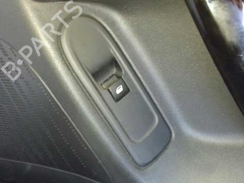 Interrupteur de vitre avant droite CITROËN C3 II (SC_) [2009-2025]  30370183