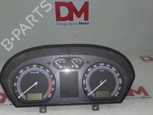 Used Instrument cluster SKODA FABIA I (6Y2) [1999-2008]  12646501