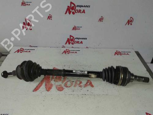 Used Right front driveshaft AUDI 80 B2 Saloon (811, 813, 814, 819, 853) 1.6 TD (70 hp) 12842672