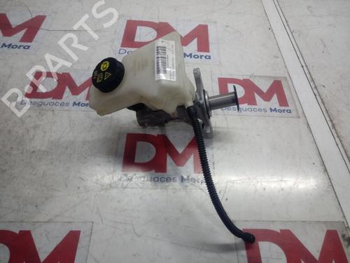 Used Brake master cylinder SKODA KAMIQ (NW4) 1.6 TDI (115 hp) 19261132