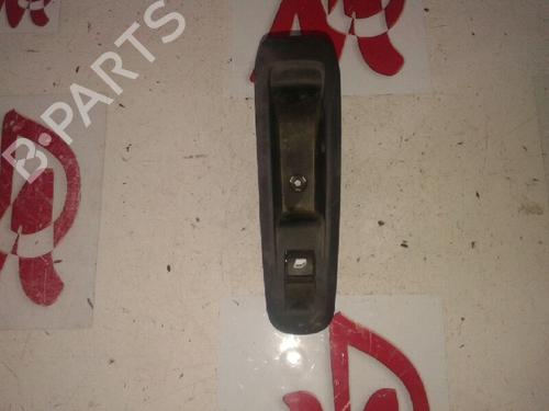 Interrupteur de vitre arrière droite PEUGEOT 308 SW I (4E_, 4H_) 1.6 HDi (114 hp) 16779017