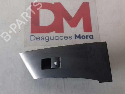 Used Right front window switch OPEL INSIGNIA A (G09) [2008-2017]  30370154