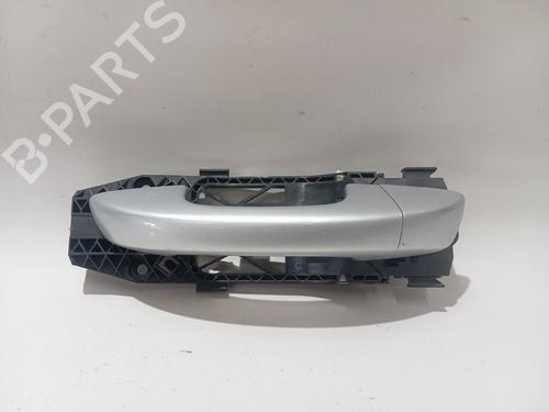 Used Rear left exterior door handle SKODA SUPERB II (3T4) 2.0 TDI 16V (140 hp) 28421593
